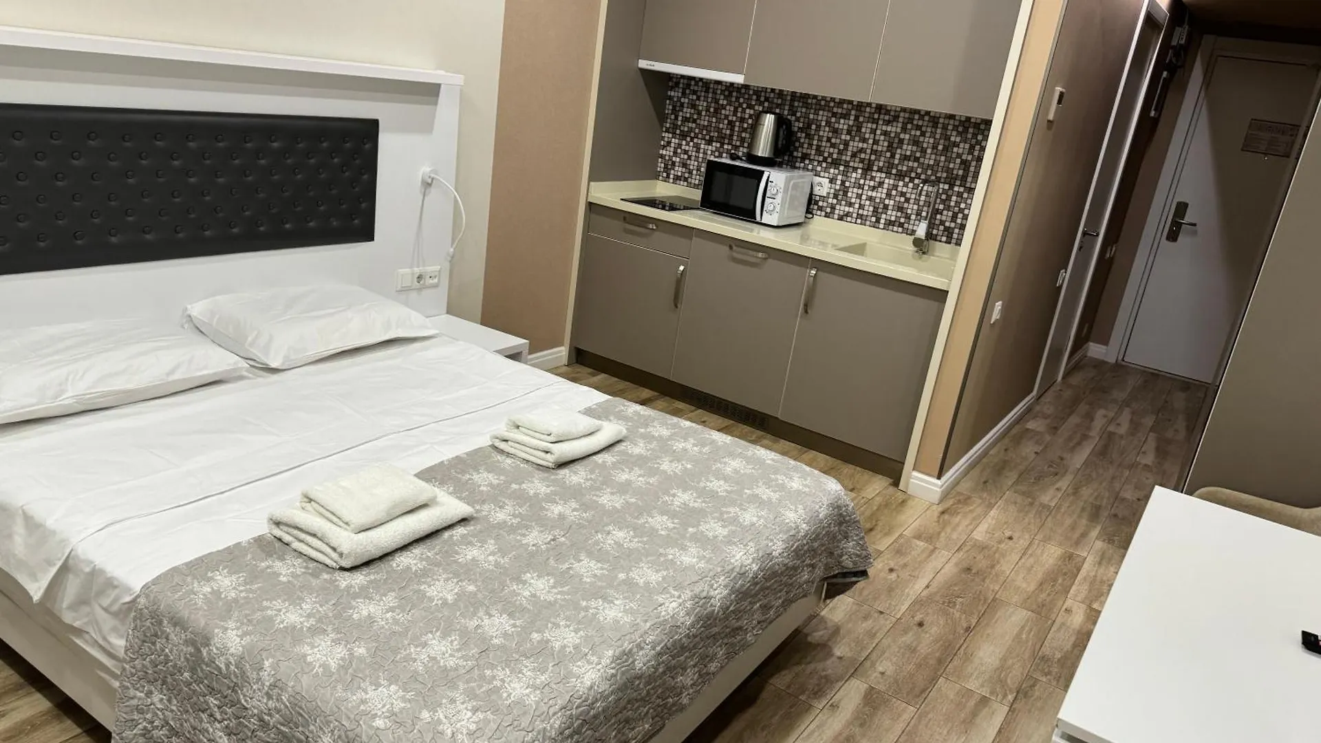Alliance Palace Aparthotel Batumi